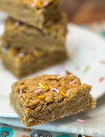 Birthday Cake Protein Blondies