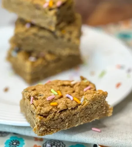 Birthday Cake Protein Blondies